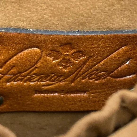 Patricia Nash . - Picture 6 of 8